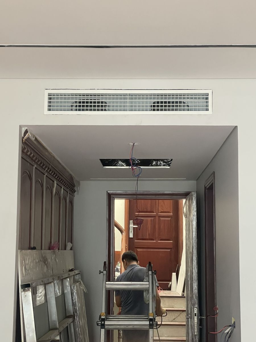lắp đặt máy lạnh Daikin ống gió mềm